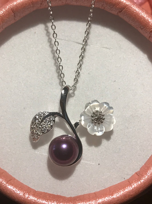 Pearls and Petals Pendant