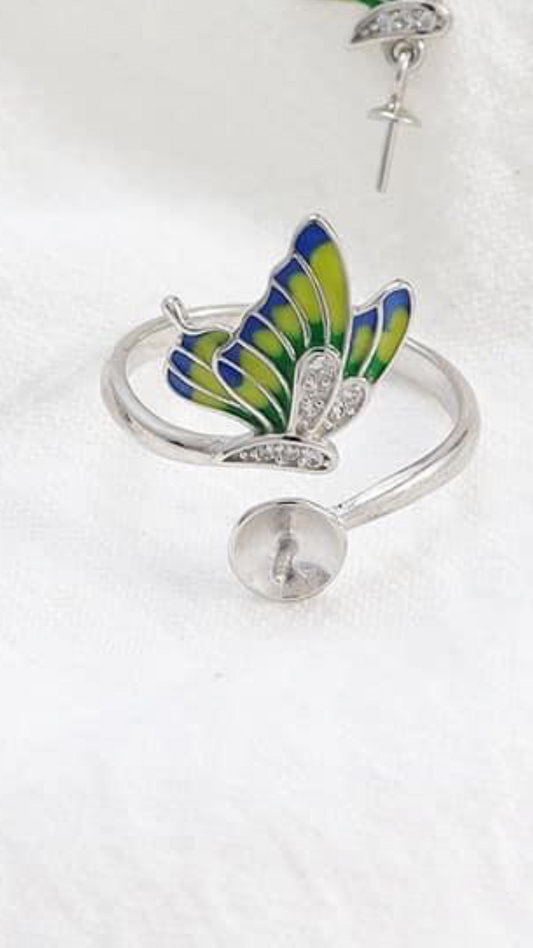 New beginnings ring