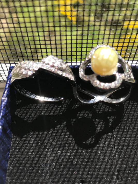 Twofer finger wrap ring