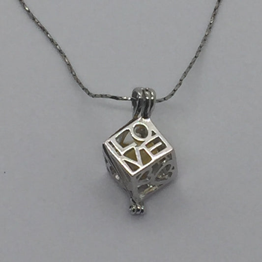 Silver plated Love cube