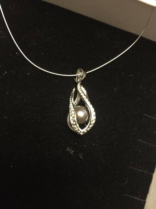 Tear Drop Pearl Locket